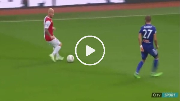 Stoch uzaktan bombaladı!