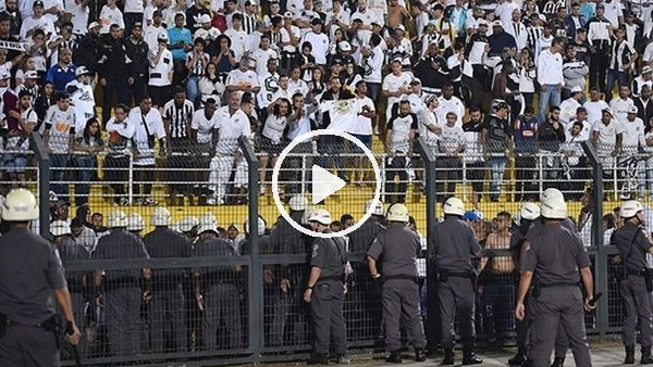 Santos taraftarı sahaya ses bombası attı, maç yarıda kaldı!