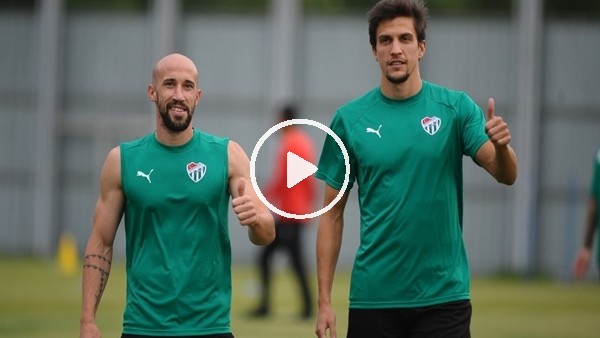 Bursaspor'da Latovlevici ve Santiago ilk idmanına çıktı