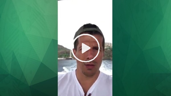 Emre Belözoğlu'ndan Fenerbahçeli taraftara destek