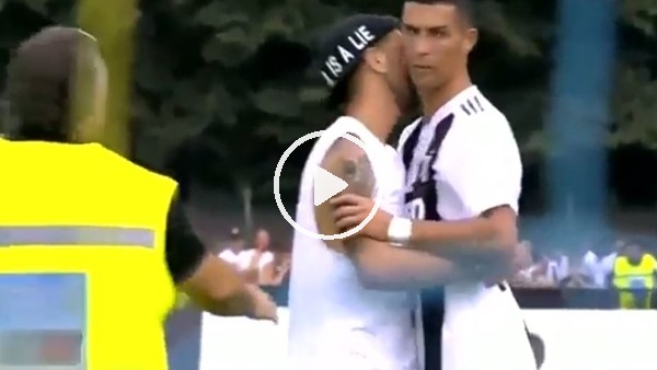 Cristiano Ronaldo'nun ilk maçında taraftar sahaya girdi