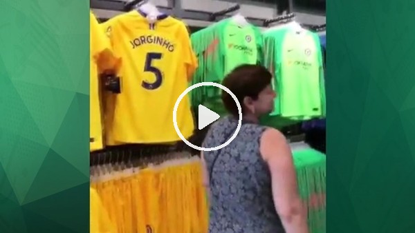 Jorginho'nun annesi gözyaşlarını tutamadı...