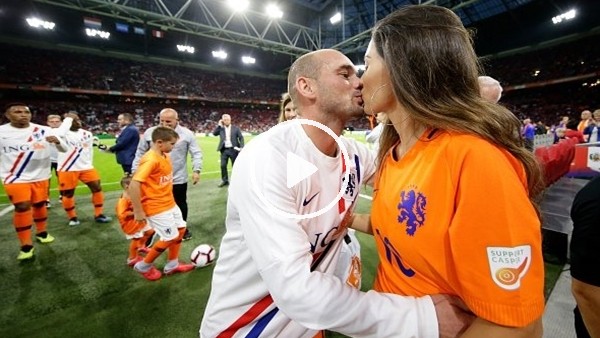 Wesley Sneijder, Hollanda Milli Takımına  veda etti
