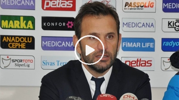 Okan Buruk: "Hakem bütün takdir hakkını Konyaspor'dan yana kullandı"