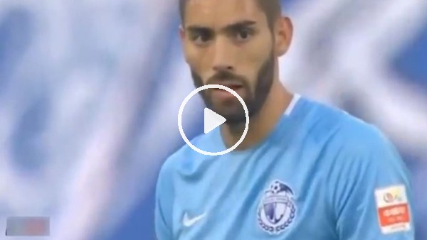 Yannick Carrasco'dan harika frikik golü