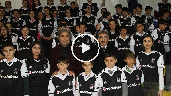 Beşiktaş'tan Ardahanlı gençlere forma