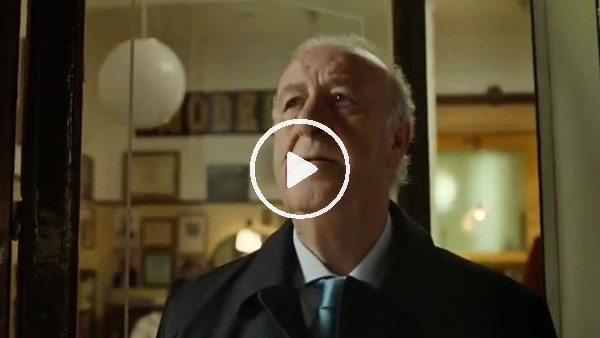 Del Bosque bıyıklarını kestirdi