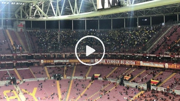 Dev derbi öncesi taraftarlar tribünleri doldurmaya başladı