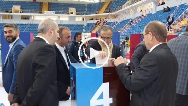 Trabzonspor Genel Kurulu'nda oy verme işlemi başladı