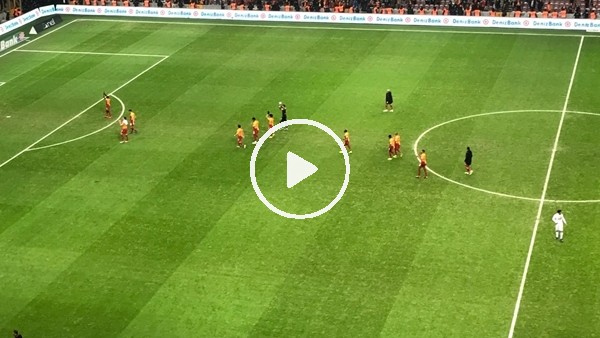 Galatasaray'da maç sonu üçlüsü Mustafa Kapı'dan