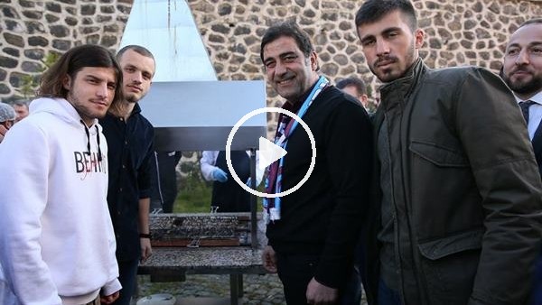 Ünal Karaman'a hamsi şöleninde yoğun ilgi