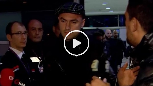 Burak Yılmaz, Antalya'ya geldi