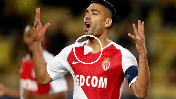 Falcao, Monaco'da kalıyor