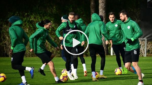 Konyaspor çalışmalarını sürdürdü