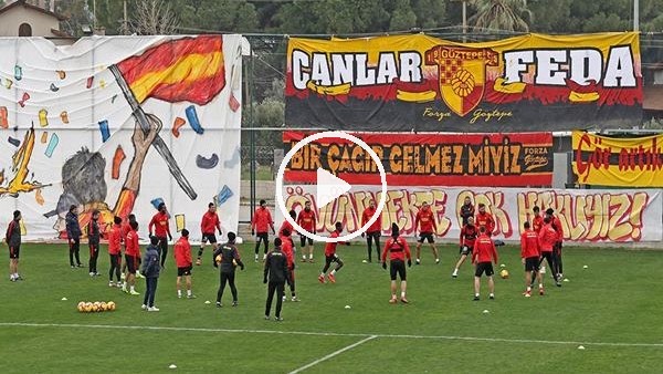 Göztepe taraftarından takıma moral