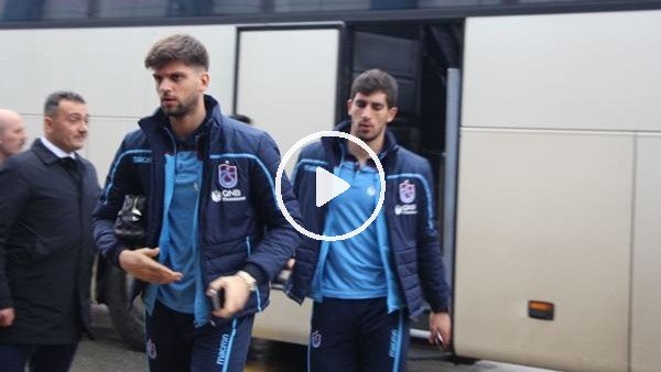 Trabzonspor, Galatasaray maçı için İstanbul'a gitti