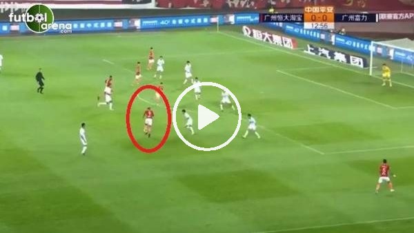 Talisca, ceza sahası dışından kaleciyi fena avladı