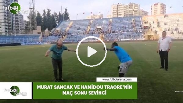 Murat Sancak ve Hamidou Traore'nin maç sonu sevinci 