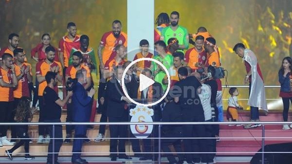 Fatih Terim 5 yıl daha Galatasaray'da!