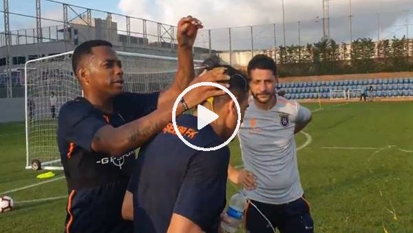  Mossoro'ya Brezilya usulü doğum günü kutlaması