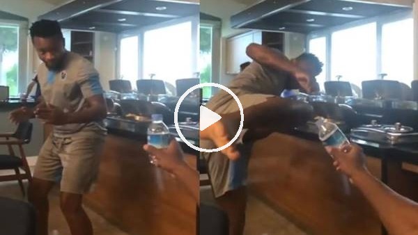 #BottleCapChallenge akımına Trabzonsporlu Onazi de katıldı