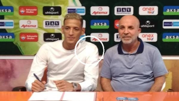Alaanyaspor, Yacine Bammou için imza töreni düzenledi