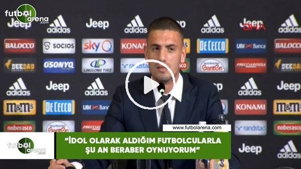 Merih Demial: "İdol olarak aldığım futbolcularla şu an beraber oynuyorum"