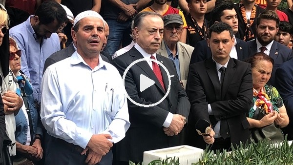 Metin Oktay kabri başında anıldı