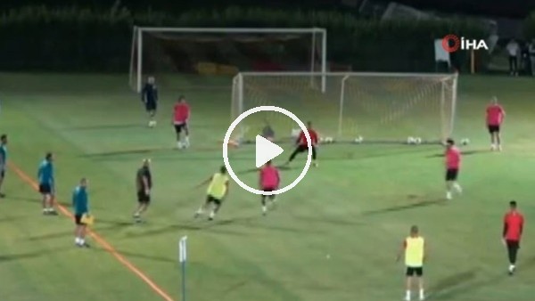 Yasir Subaşı'ndan antrenmanda muhteşem gol