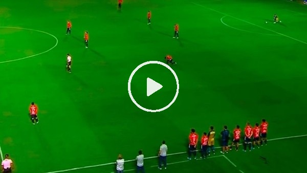 Maaşlarını alamayan futbolculardan protesto