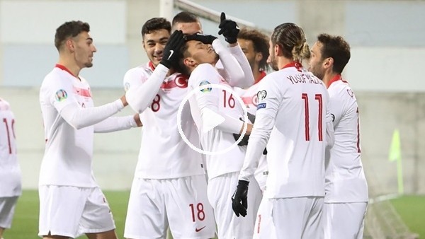 Milli Takım'ın galibiyet sevinci