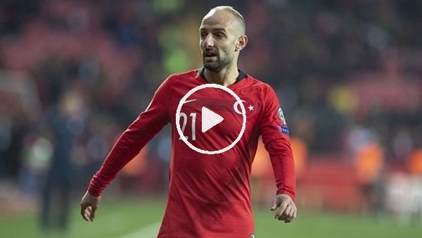 Efecan Karaca, Milli Takım'a seçildiği günü gözleri dolarak anlattı