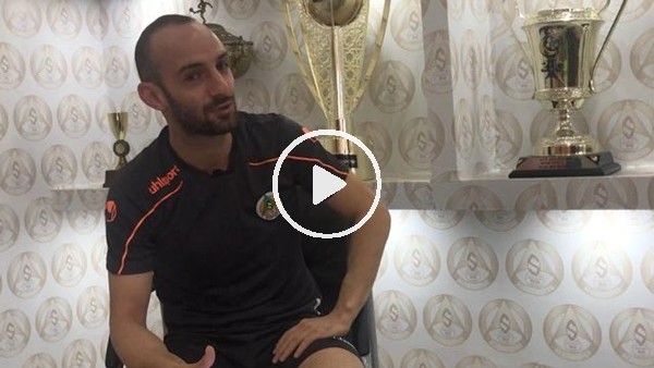 Efecan Karaca, Sergen Yalçın'ı böyle anlatmıştı