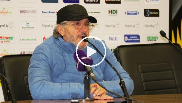 Mustafa Reşit Akçay: "Bizimki ligde kalma yolculuğu"