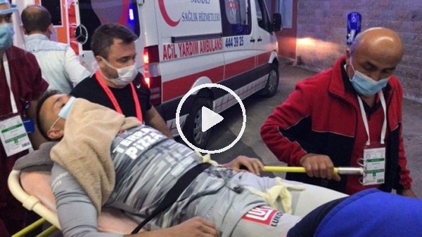 Muslera'nın ambulansla hastaneye kaldırıldığı anlar