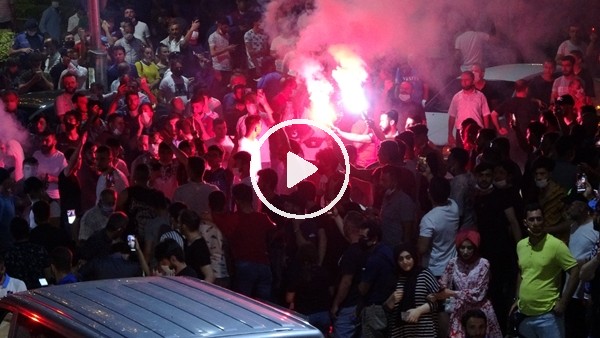 Trabzonspor taraftarı Galatasaray galibiyetini kutladı