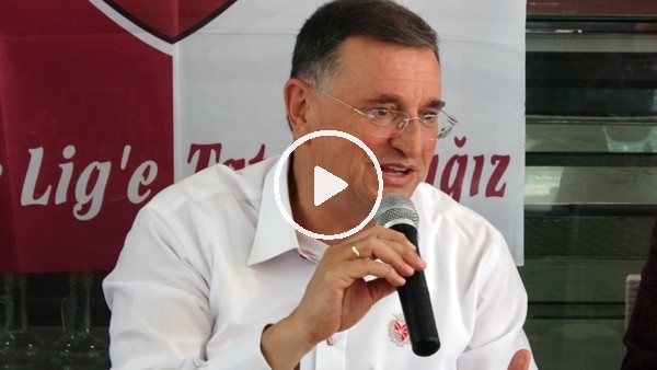 Hatayspor Onursal Başkanı Lütfü Savaş, ilk maçta giymek istedikleri formayı gösterdi
