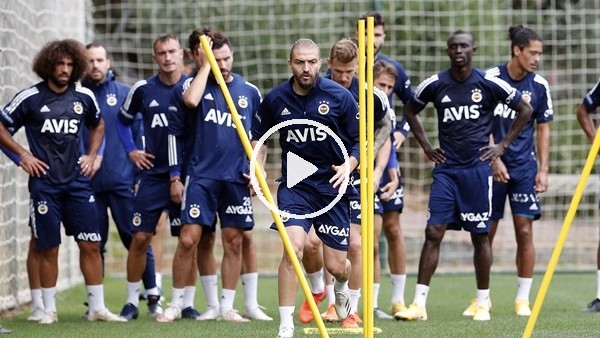 Fenerbahçe yağmur altında çalıştı
