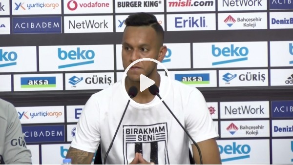 Josef: "Beşiktaş forması giydiğim için çok mutluyum, artık çalışma zamanı"