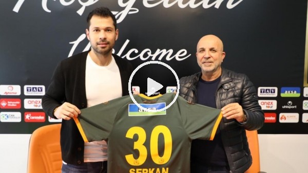 Aytemiz Alanyaspor, Serkan Kırıntılı'yı transfer etti