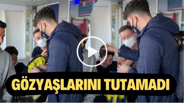 Altay Bayındır'ı görünce gözyaşlarını tutamadı